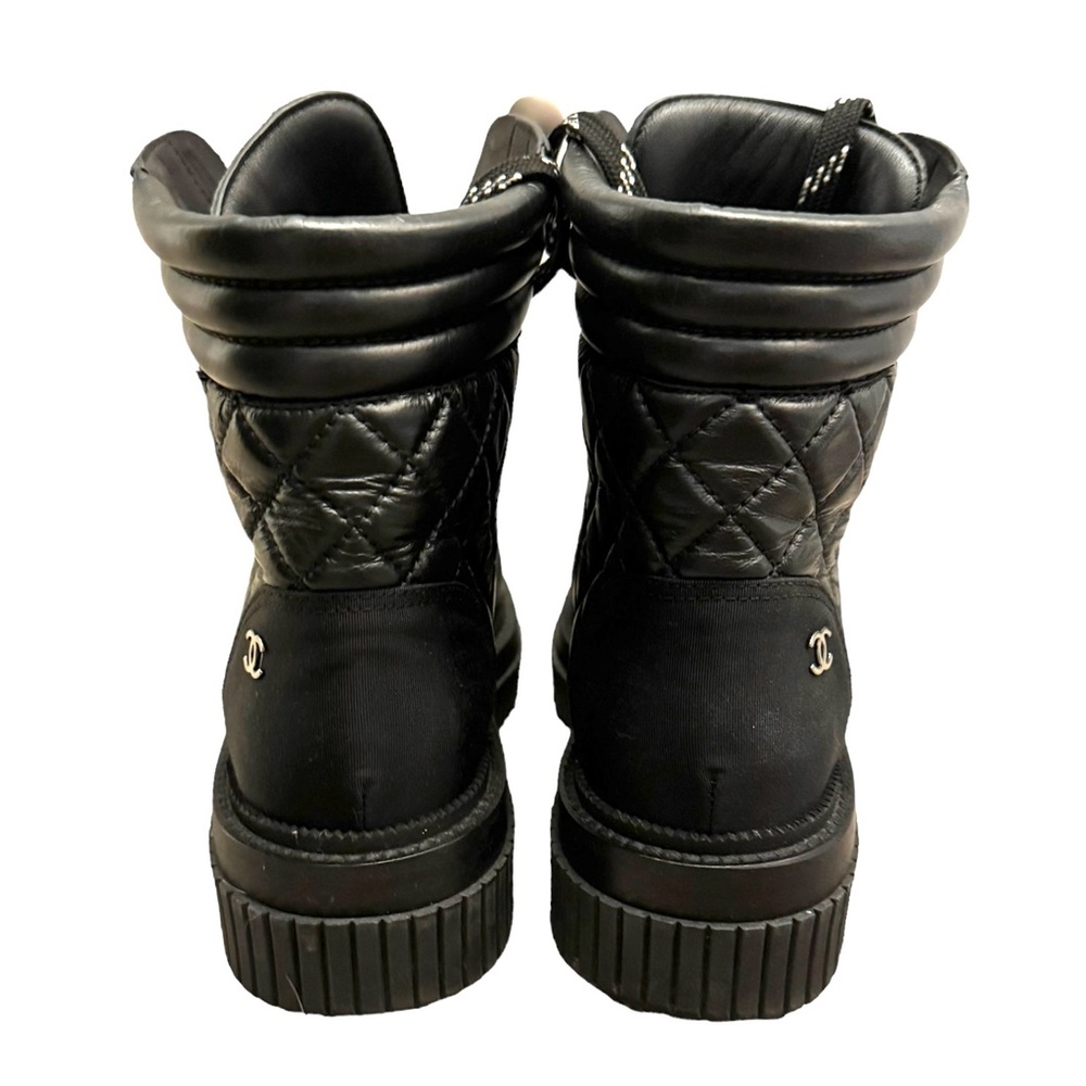 Women’s 2021 CHANEL Lace Up Combat Boots 2021 37 7 - Picture 7 of 12